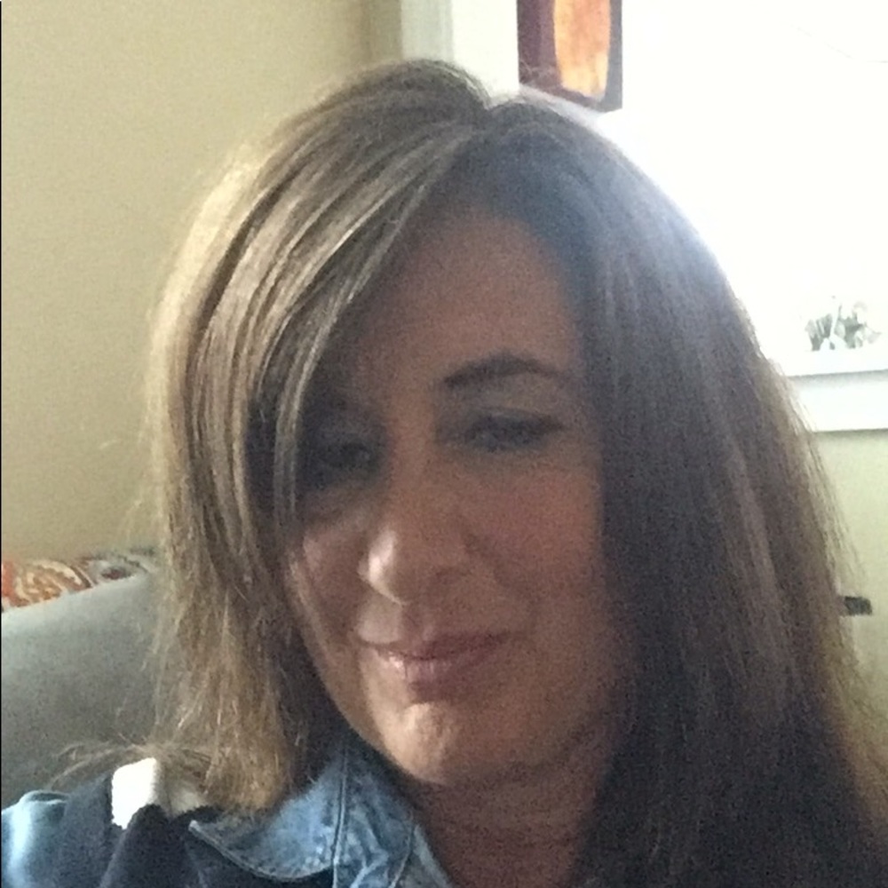 Meet your Posher, Rhonda